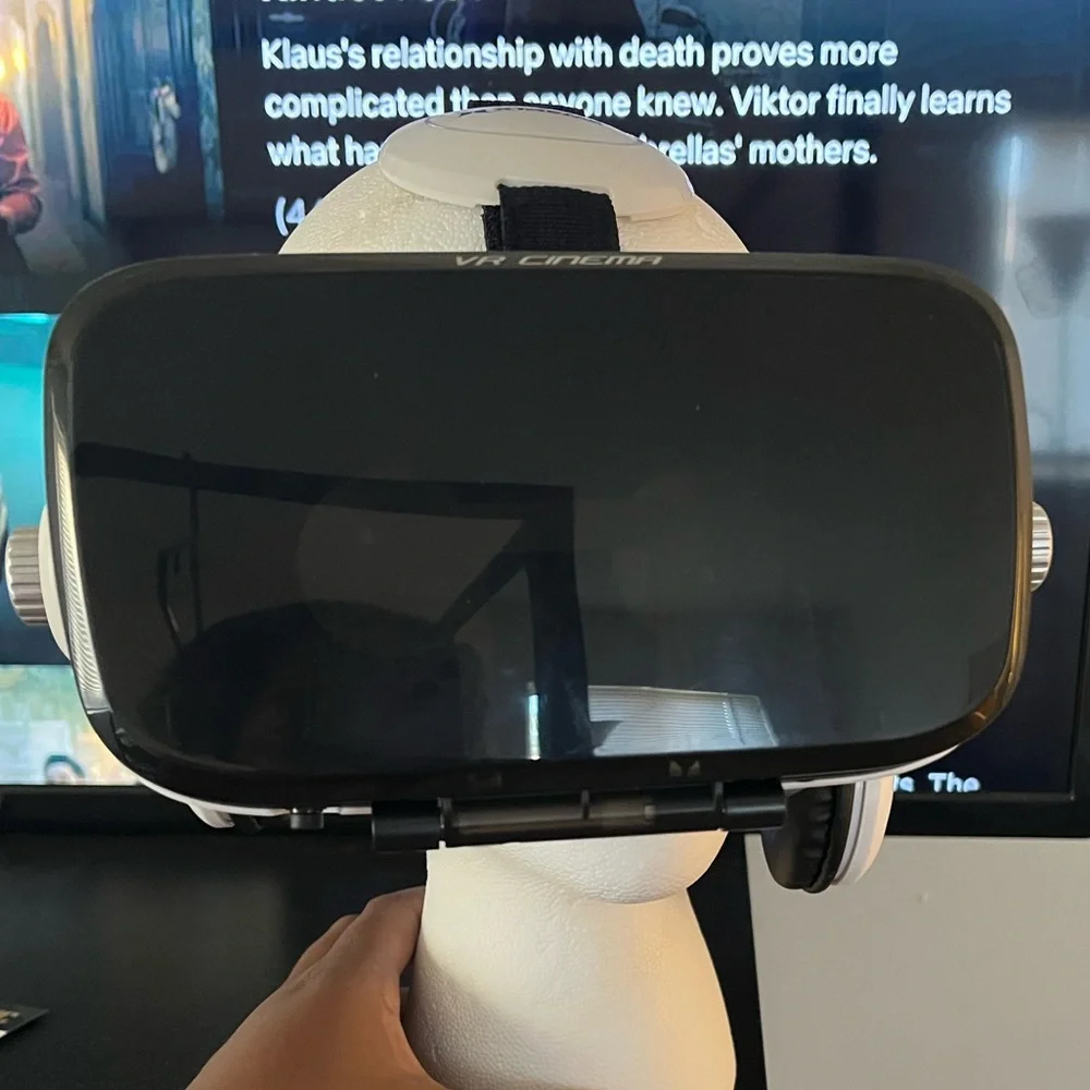 Virtual reality Cinema